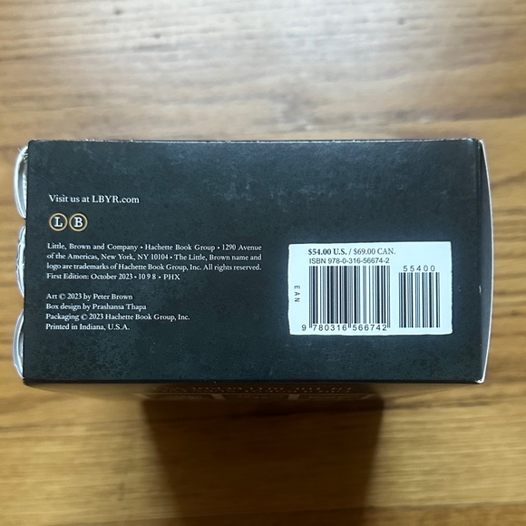 New The Wild Robot Boxed Set by - Green and Black - Picture 4 of 4